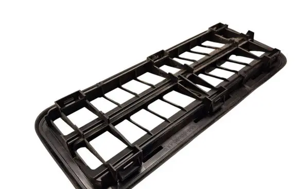 Ford Ranger Quarter panel pressure vent AB3915280B62AA