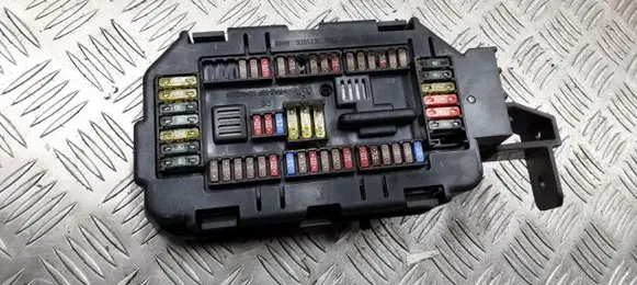 BMW X5 F15 Fuse module 9265835