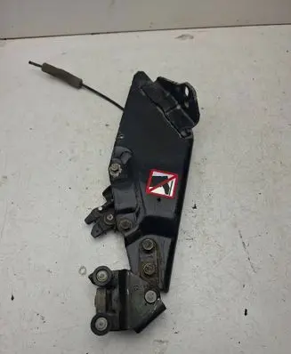 Mazda 5 Sliding door lower roller guide/hinge