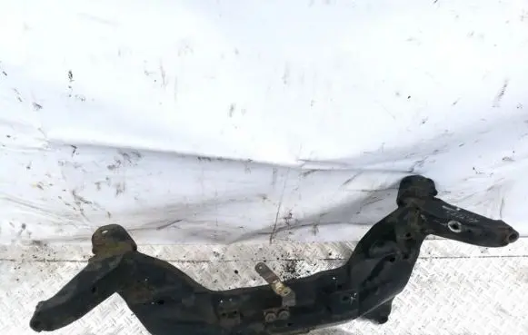 Nissan Almera N16 Front subframe