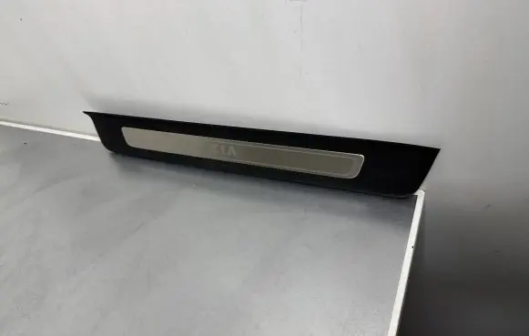 KIA Optima Front sill trim cover 85873D4500