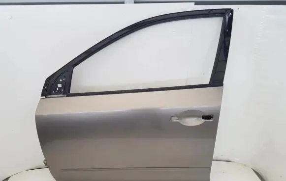 Nissan Murano Z50 Front door