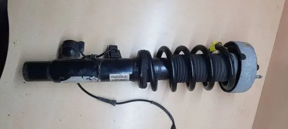 BMW X5 F15 Front shock absorber with coil spring 6875084 6875128 6862234