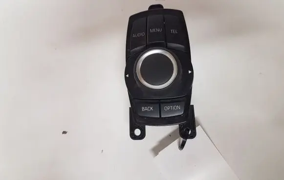 BMW 3 F30 F35 F31 Head unit multimedia control ZE926170404 033623101 2212000240185007