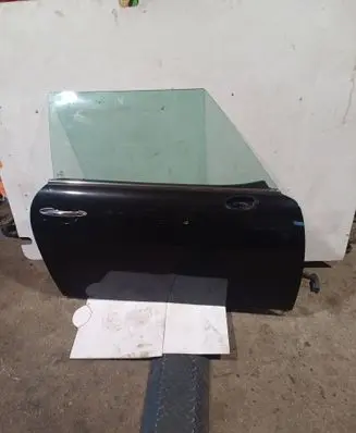 Door (2 Door Coupe)