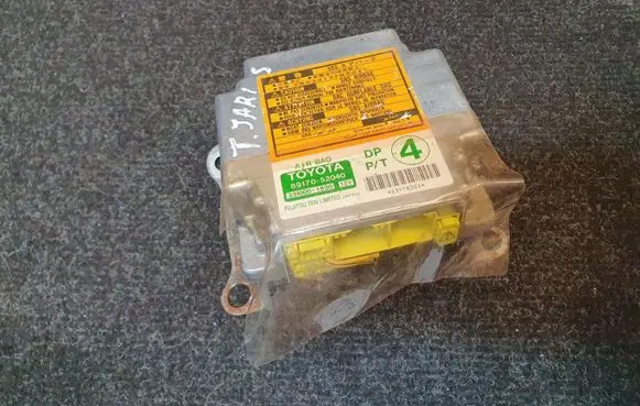 Toyota Yaris Airbag control unit/module 8917052040 2310001830