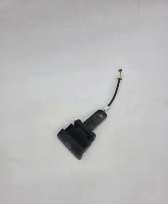 Volvo XC90 Hand brake release handle 8683963