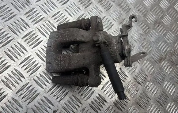 Skoda Octavia Mk3 (5E) Rear brake caliper 5Q0615424A