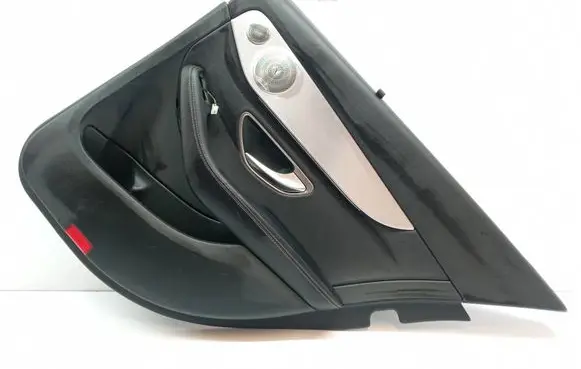 Mercedes-Benz C W205 Front door card panel trim