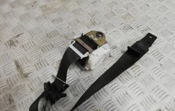 Opel Adam Front seatbelt Y4611400000000W 34155620 367970717