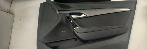 Hyundai i40 Front door card panel trim 823613Z000