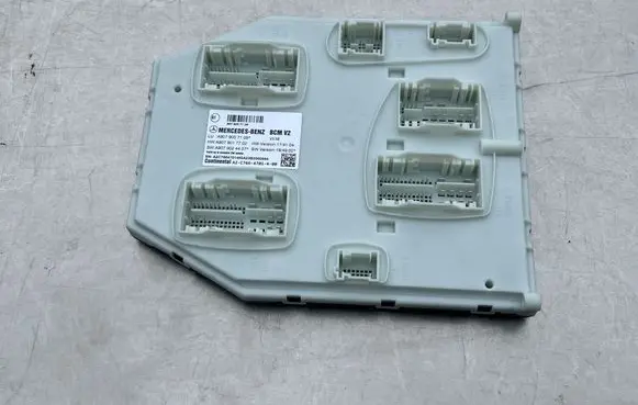 Mercedes-Benz Sprinter W907 W910 BSM Control unit A9079007109 A9079017702 A9079024407