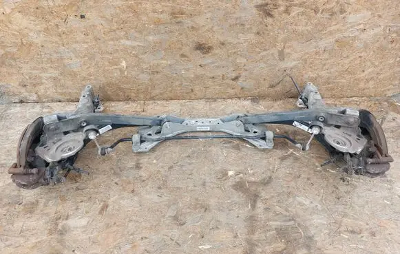 Alfa Romeo Giulietta Rear axle beam 