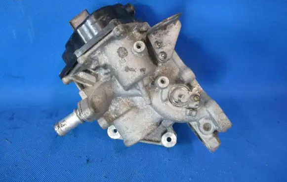 Audi A4 S4 B8 8K EGR valve cooler 03L131512DN 251209932 V29009970