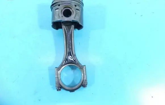 Piston