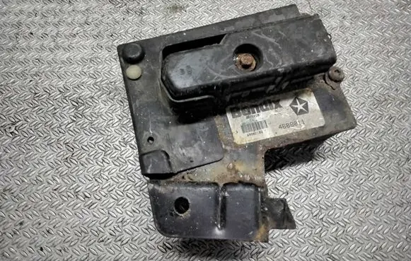 Chrysler Voyager ABS control unit/module 4688011