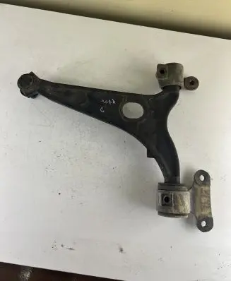 Peugeot 807 Front lower control arm/wishbone