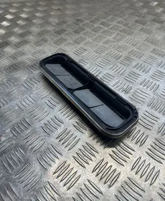 KIA EV6 Quarter panel pressure vent 97510D4000 8140283100
