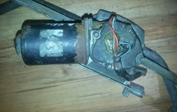 Peugeot 806 Wiper motor
