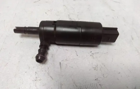 BMW 3 E46 Headlight washer pump 