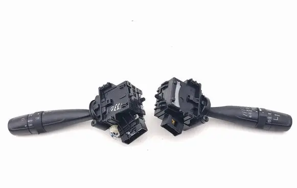 Suzuki Vitara (LY) Wiper turn signal indicator stalk/switch 173744 2y21sd