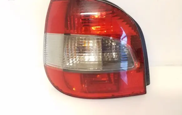 Renault Scenic I Rear/tail lights 11A252B 04131210