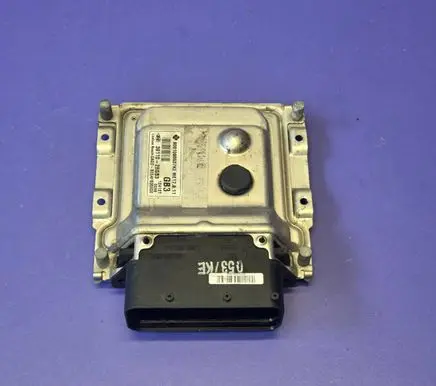 Hyundai i30 Engine control unit/module 391102BGB3 9001090537KE BE54FS00600