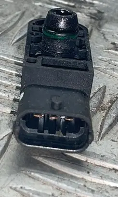 Renault Scenic I Air pressure sensor 8200168253 0281002566