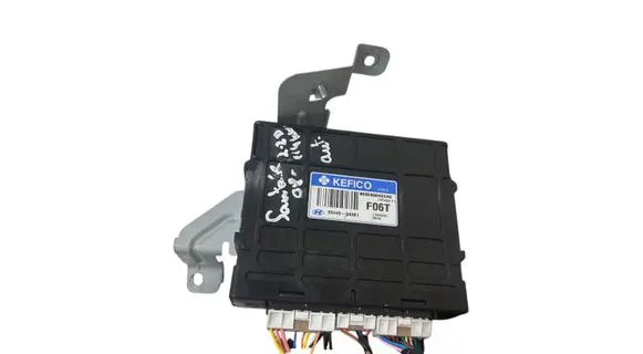 Hyundai Santa Fe Gearbox control unit/module 954403A381 9090930424A0 178709X