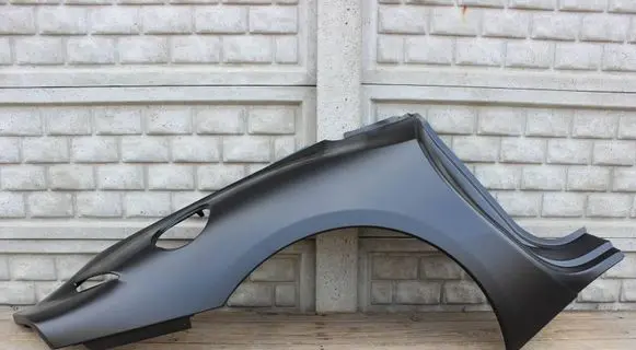Ferrari 812 Superfast Fender end trim 985876530
