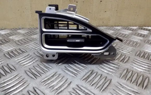 Tesla Model S Dash center air vent grill 600762800C
