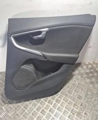 Volvo V40 Cross country Rear door card panel trim 39815319 31384748