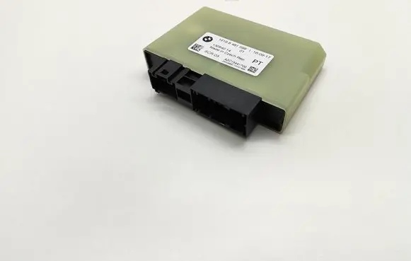 BMW 5 G30 G31 G38 Adblue control unit 8481599 16198481599 848159901