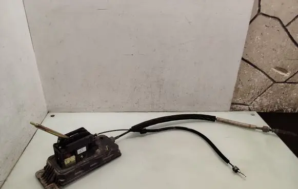 Audi A3 S3 8L Gear shifter/selector 1J0713023