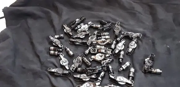 Audi Q7 4M Valve rocker arm 
