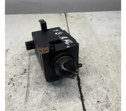 Mercedes-Benz A W168 Light switch 1685450604 501735
