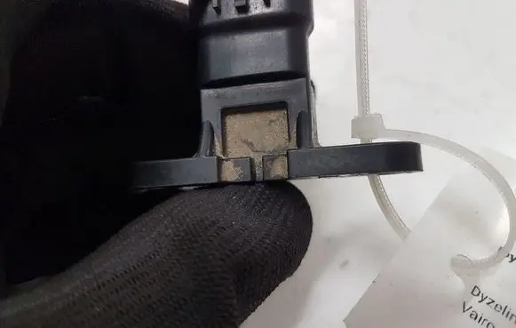 Toyota Avensis T270 Air pressure sensor 8942120200