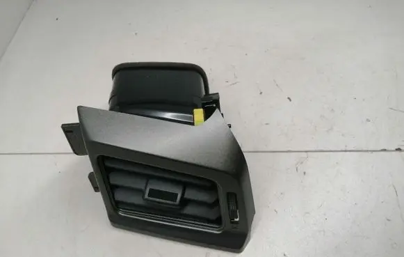 Toyota RAV 4 (XA40) Dashboard side air vent grill/cover trim 5567042170 5567042180 5598042070