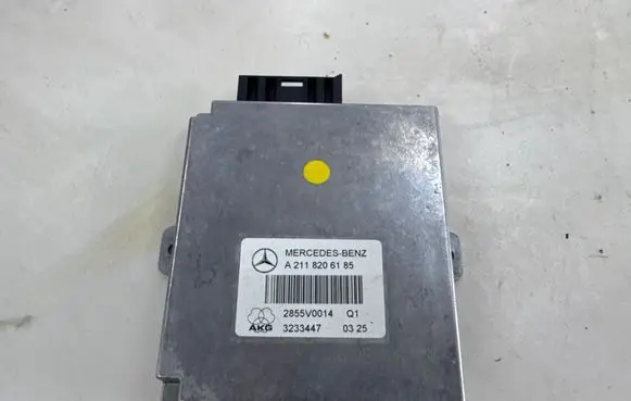 Mercedes-Benz E W211 Phone control unit/module A2118206185 3233447 2855V0014