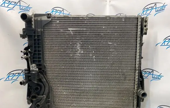 BMW X5 E53 Coolant radiator 17117788387