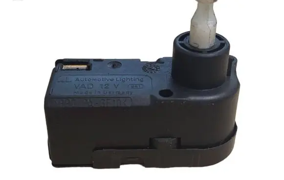Skoda Octavia Mk1 (1U) Headlight level adjustment motor 1J0941295A 0307853304