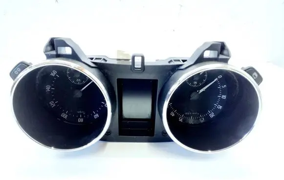 Skoda Yeti (5L) Speedometer (instrument cluster) 5L0920940K