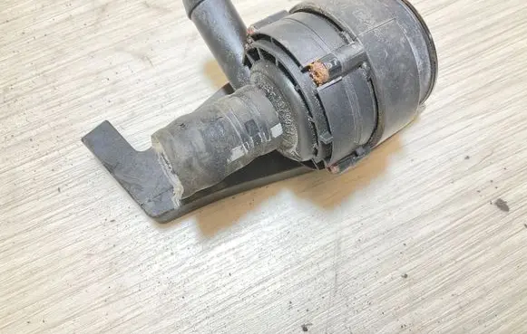 Jaguar S-Type Water pump 4R8318D473AC