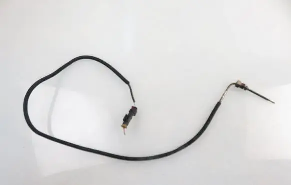 Mercedes-Benz CLA C117 X117 W117 Exhaust gas temperature sensor 0009050701