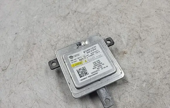 Audi A4 S4 B8 8K Headlight ballast module Xenon 8K0941597E