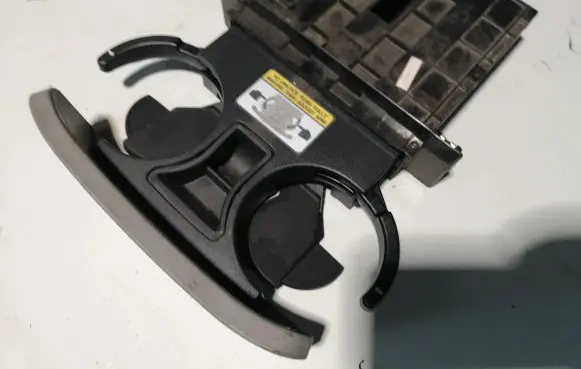 KIA Carnival Cup holder DHS1201