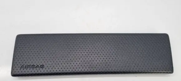 Audi 80 90 S2 B4 Panel trim 8A1857071