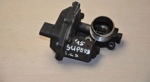 Skoda Superb B8 (3V) Throttle body valve 04L131501C