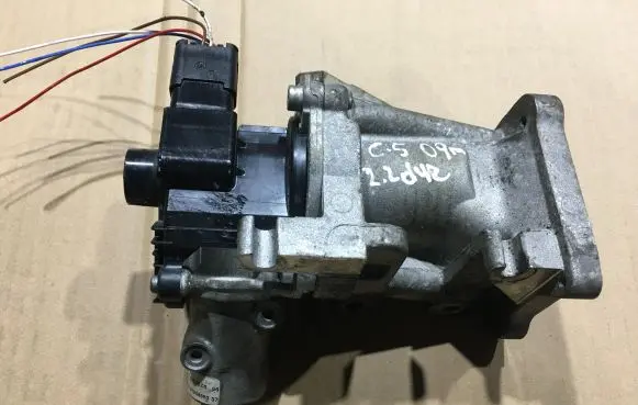 Citroen C5 EGR valve 7131808963 70057805