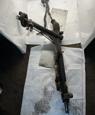 Iveco Daily 35.8 - 9 Steering rack